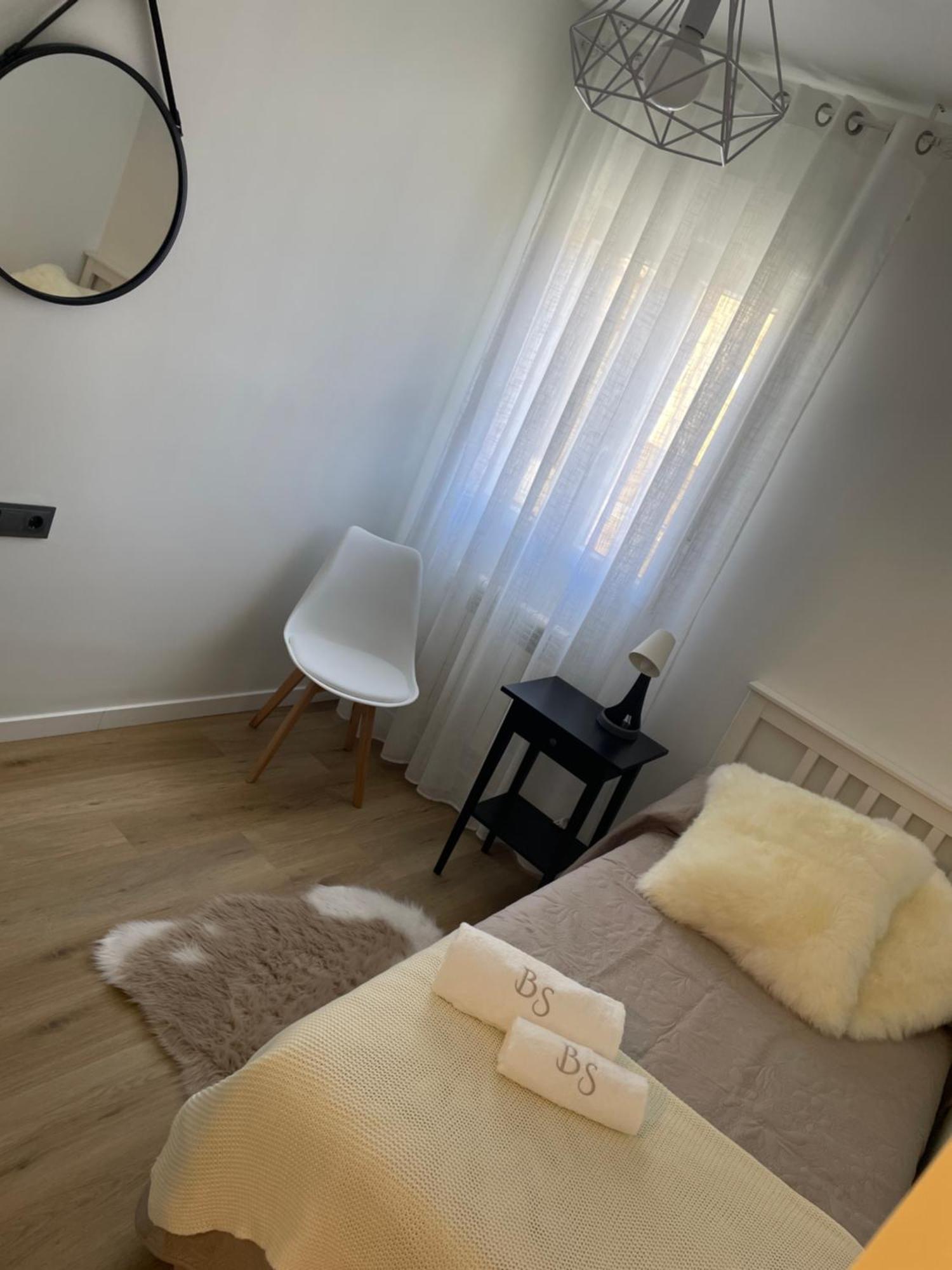Bulevar Suite Nava de la Asuncion Zewnętrze zdjęcie